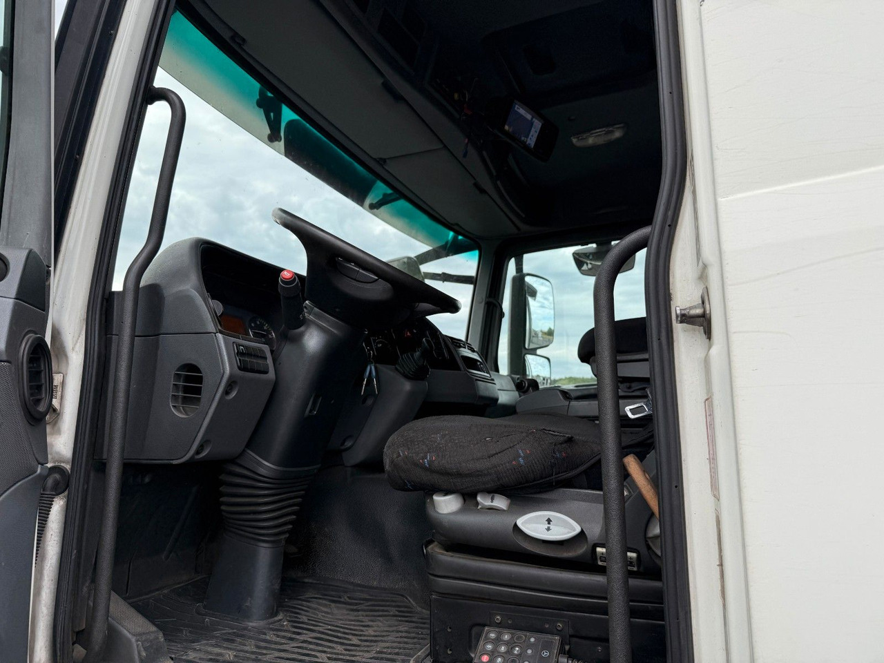 Mercedes-Benz Actros MP3 2532 6x2 Faun Rotorpress 521 - Prügiauto: pilt 4 Mercedes-Benz Actros MP3 2532 6x2 Faun Rotorpress 521 - Prügiauto: pilt 4