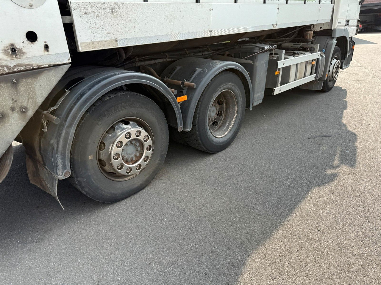 Mercedes-Benz Actros MP3 2532 6x2 Faun Rotorpress 521 - Prügiauto: pilt 4 Mercedes-Benz Actros MP3 2532 6x2 Faun Rotorpress 521 - Prügiauto: pilt 4