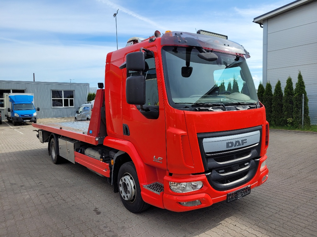 DAF LF 210 FA PLATFORM 2.2017 EURO 6 - Puksiirauto: pilt 1 DAF LF 210 FA PLATFORM 2.2017 EURO 6 - Puksiirauto: pilt 1