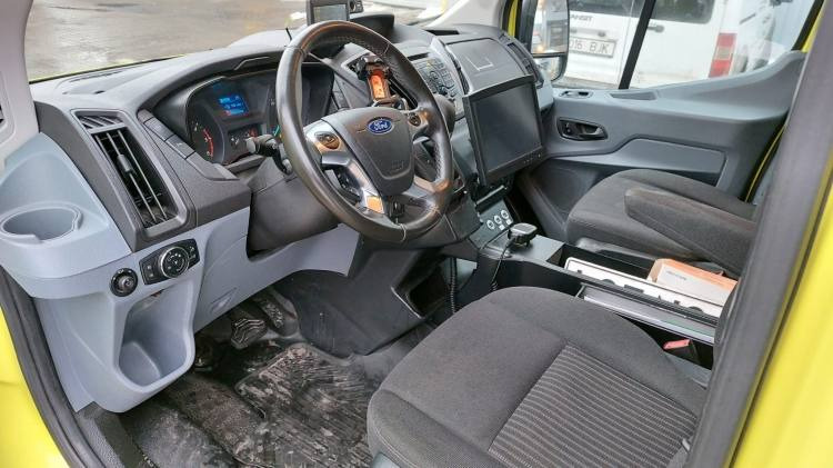 FORD TRANSIT 2,0TDI AMBULANCE KLIMA 12.2018 EURO 6, 3 UNITS - Kiirabiauto: pilt 2 FORD TRANSIT 2,0TDI AMBULANCE KLIMA 12.2018 EURO 6, 3 UNITS - Kiirabiauto: pilt 2