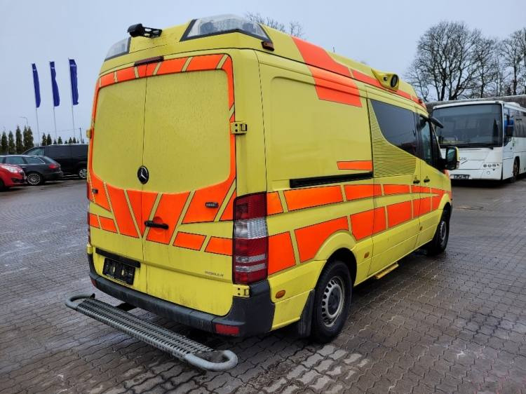 MERCEDES – BENZ SPRINTER 2.2D AMBULANCE (PROFILE) KLIMA 11.2014 EURO 5 - Kiirabiauto: pilt 4 MERCEDES – BENZ SPRINTER 2.2D AMBULANCE (PROFILE) KLIMA 11.2014 EURO 5 - Kiirabiauto: pilt 4