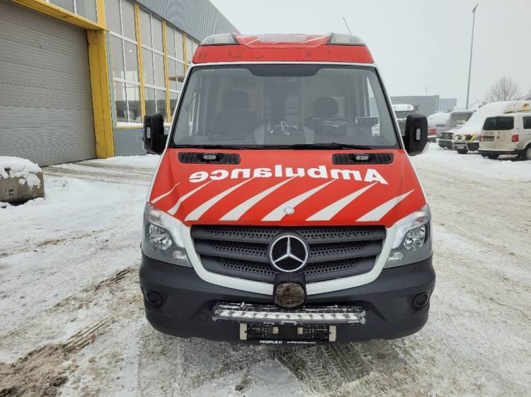 MERCEDES – BENZ SPRINTER 3.0D AMBULANCE (PROFILE) KLIMA 7.2015 EURO 6  - Kiirabiauto: pilt 3 MERCEDES – BENZ SPRINTER 3.0D AMBULANCE (PROFILE) KLIMA 7.2015 EURO 6  - Kiirabiauto: pilt 3