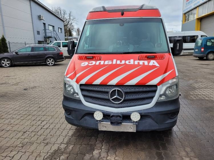 MERCEDES – BENZ SPRINTER 319 AMBULANCE (PROFILE) KLIMA, 6.2017, EURO 6 - Kiirabiauto: pilt 3 MERCEDES – BENZ SPRINTER 319 AMBULANCE (PROFILE) KLIMA, 6.2017, EURO 6 - Kiirabiauto: pilt 3