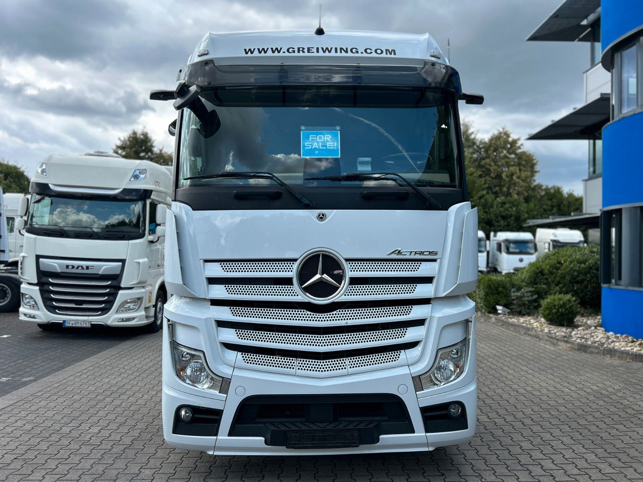 Sadulveok Mercedes-Benz 1845 LS 4x2, Bigspace, Retarder: pilt 1