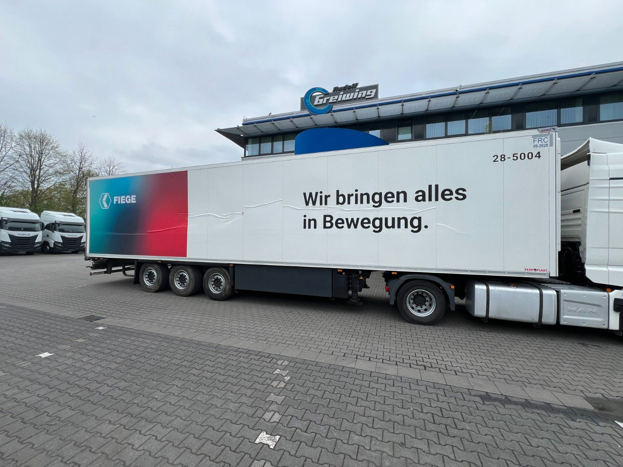 Schmitz Cargobull SKO 24/L - 13.4 FP TK SLXi 300; beschädigtes Fzg - Külmutiga poolhaagis: pilt 2 Schmitz Cargobull SKO 24/L - 13.4 FP TK SLXi 300; beschädigtes Fzg - Külmutiga poolhaagis: pilt 2