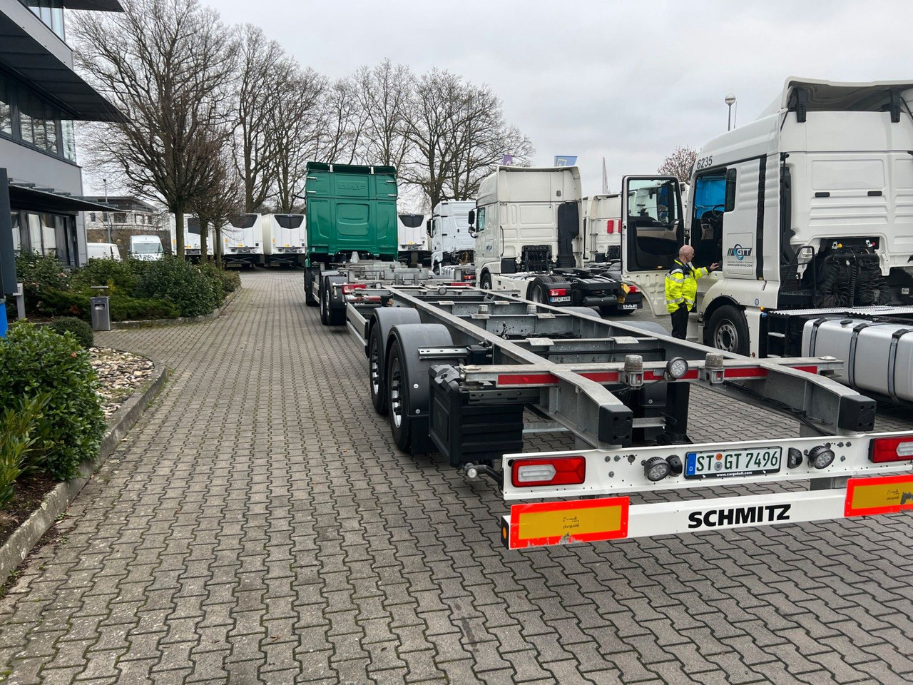 Schmitz Cargobull ZWF 18/L-20' MIDI - Konteinerveduk/ Tõstuk järelhaagis: pilt 3 Schmitz Cargobull ZWF 18/L-20' MIDI - Konteinerveduk/ Tõstuk järelhaagis: pilt 3