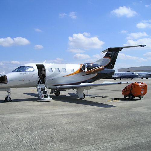 AERO SPECIALTIES diesel-electric hybrid GPU JETGO-550-MTI-RJ - Maapealne vooluallikas: pilt 3 AERO SPECIALTIES diesel-electric hybrid GPU JETGO-550-MTI-RJ - Maapealne vooluallikas: pilt 3