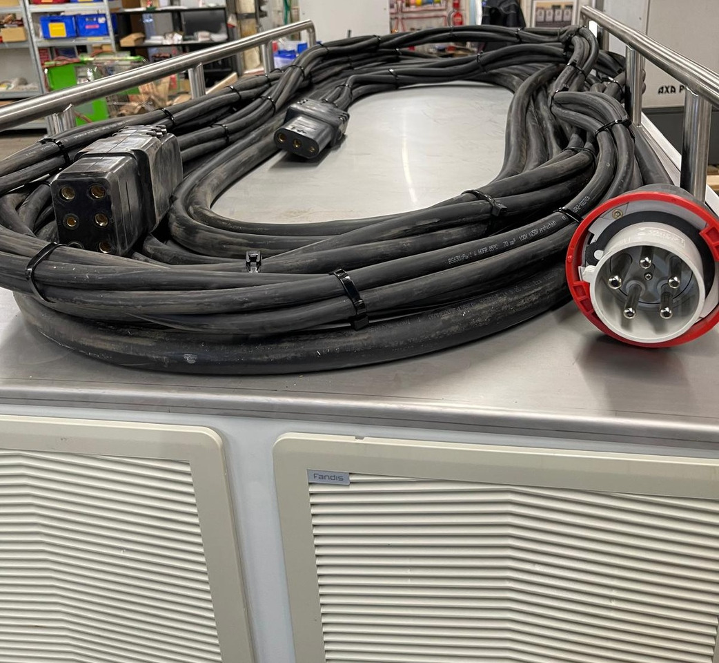 AirBusiness GSE eGPU-TRU Combo - Maapealne vooluallikas: pilt 3 AirBusiness GSE eGPU-TRU Combo - Maapealne vooluallikas: pilt 3