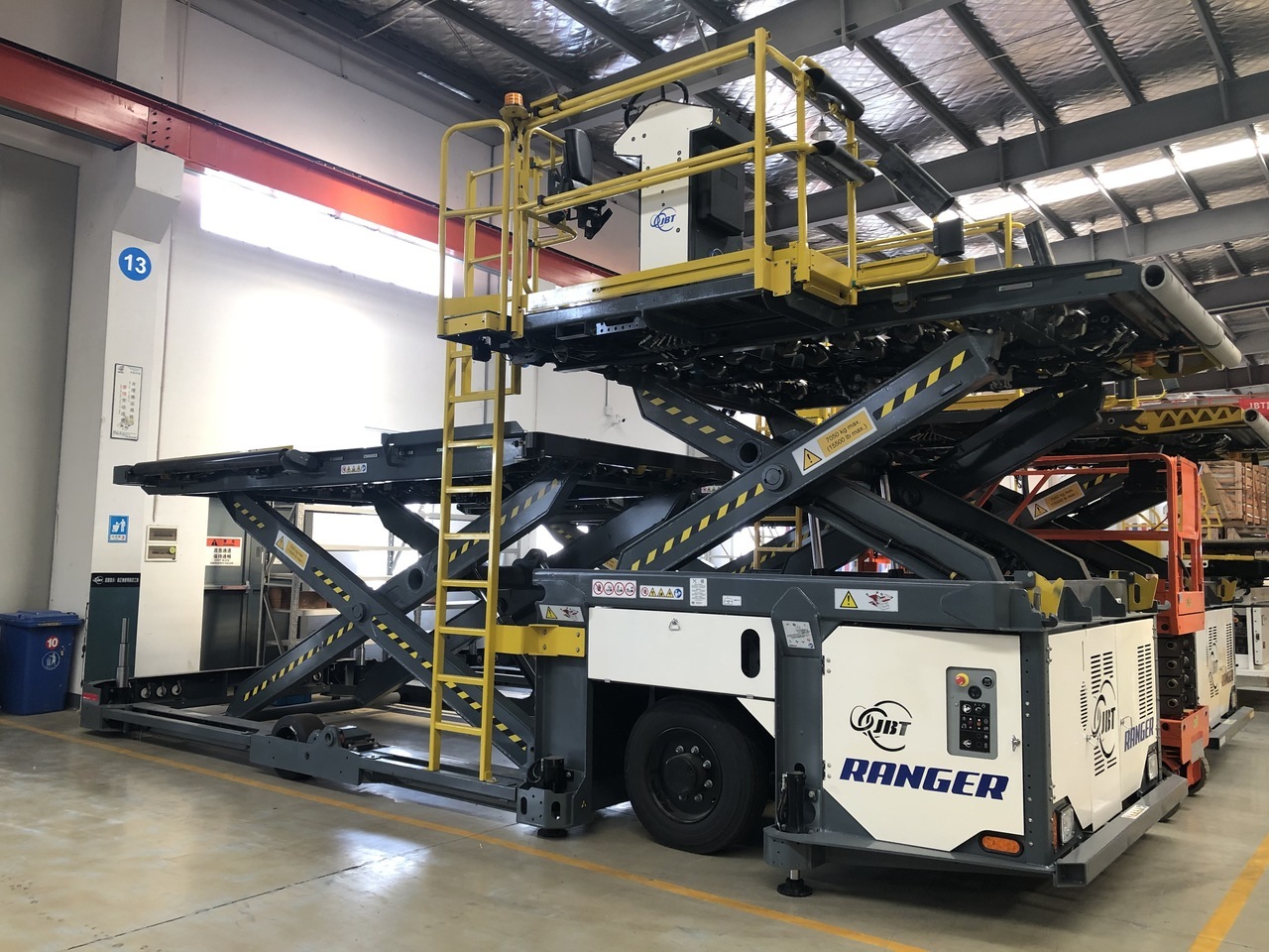 JBT Ranger Cargo Loader Standard - Konteinerite/ Aluste laadimisseade: pilt 1 JBT Ranger Cargo Loader Standard - Konteinerite/ Aluste laadimisseade: pilt 1
