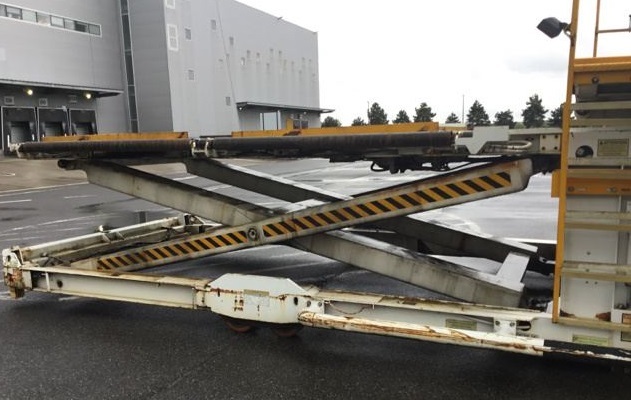 Lower Deck Loader FMC Commander 15 Wide - Konteinerite/ Aluste laadimisseade: pilt 4 Lower Deck Loader FMC Commander 15 Wide - Konteinerite/ Aluste laadimisseade: pilt 4