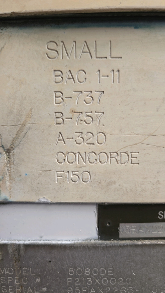 Trielectron Air conditioning ACU-5080DE - Õhusõidukite maapealsed teenindusseadmed: pilt 4 Trielectron Air conditioning ACU-5080DE - Õhusõidukite maapealsed teenindusseadmed: pilt 4