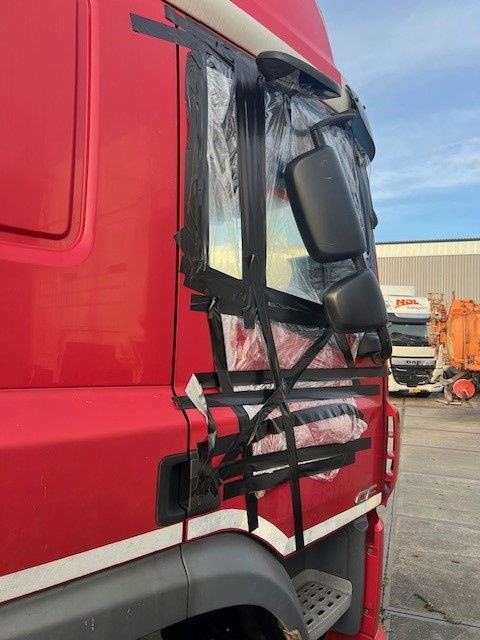 DAF CF 410 FA - Kasti veoauto: pilt 5 DAF CF 410 FA - Kasti veoauto: pilt 5