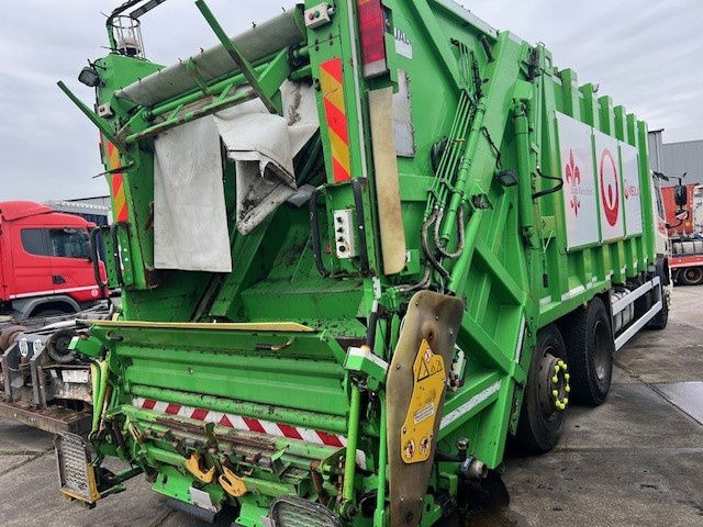 DAF CF 75.250 FAN75.250 CF 6X2 - Prügiauto: pilt 3 DAF CF 75.250 FAN75.250 CF 6X2 - Prügiauto: pilt 3