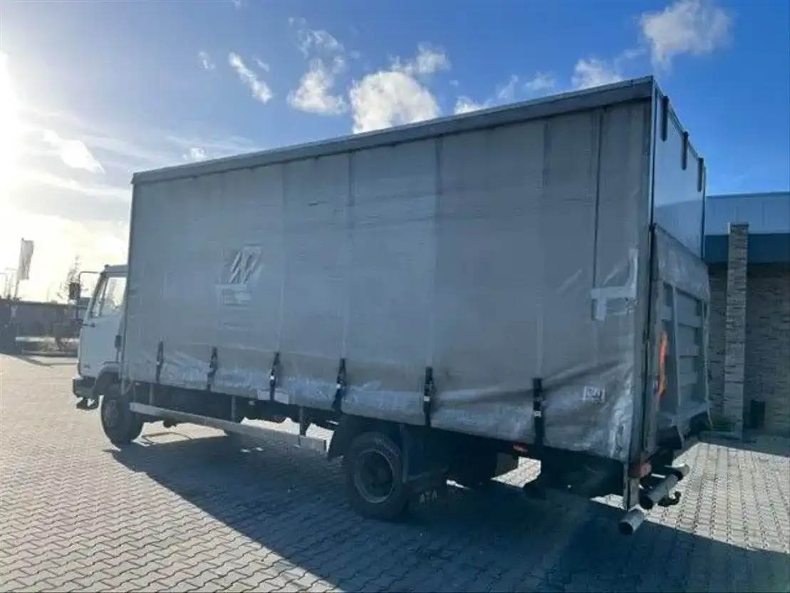 DAF LF 45.160 FA45.160 - Tent veoauto: pilt 4 DAF LF 45.160 FA45.160 - Tent veoauto: pilt 4