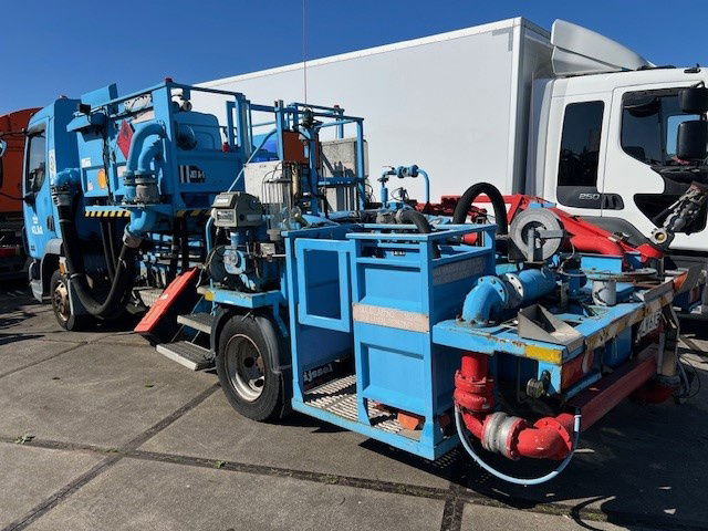 DAF LF 45 FA45.130 LF - Tsisternauto: pilt 4 DAF LF 45 FA45.130 LF - Tsisternauto: pilt 4