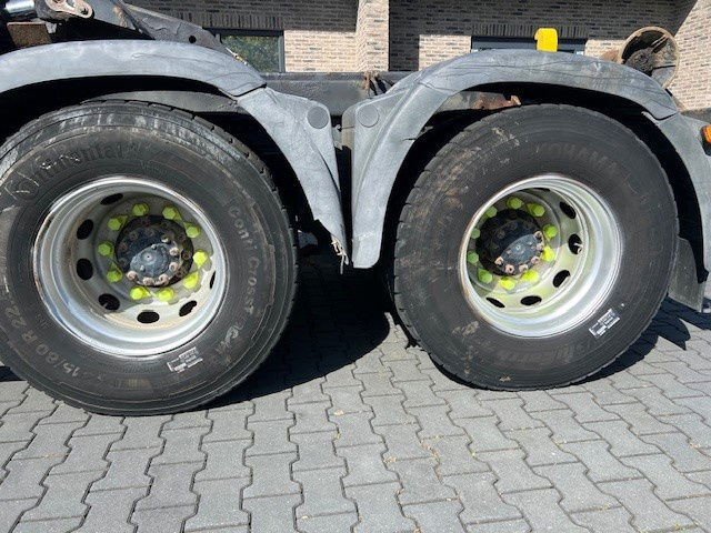 MAN TGA 26.360 TGA 26.360 6x4 Steelspring - Konteinerveduk/ Tõstukiga veoauto: pilt 3 MAN TGA 26.360 TGA 26.360 6x4 Steelspring - Konteinerveduk/ Tõstukiga veoauto: pilt 3