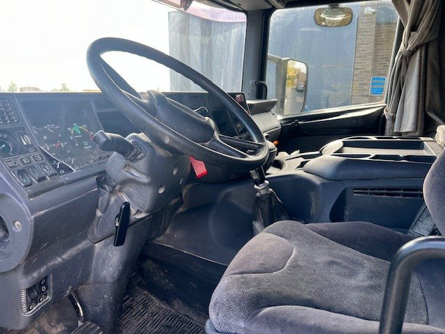 Scania P94-310 .310 - Sadulveok: pilt 5 Scania P94-310 .310 - Sadulveok: pilt 5