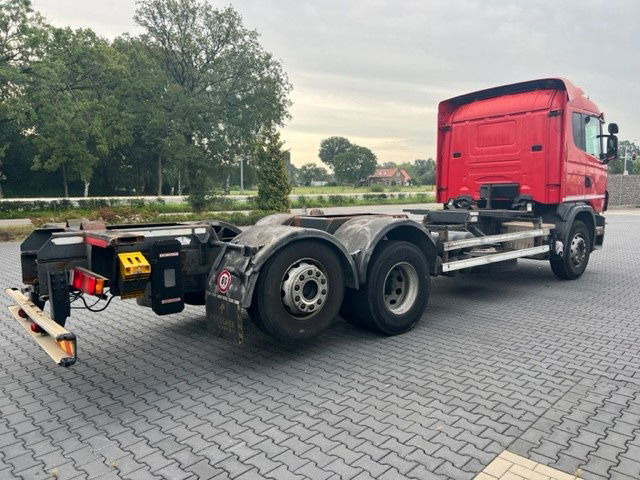 Scania R124-420 .420 6x2 - Kabiinišassiiga veoauto: pilt 3 Scania R124-420 .420 6x2 - Kabiinišassiiga veoauto: pilt 3