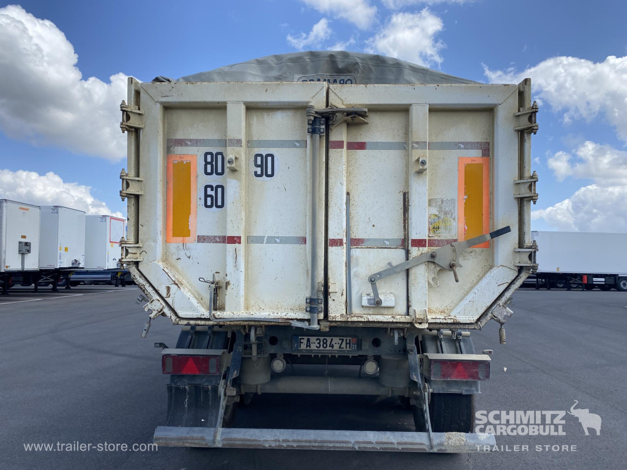 SCHMITZ Tipper Steel half pipe body 24m³ - Kallur-poolhaagis: pilt 2 SCHMITZ Tipper Steel half pipe body 24m³ - Kallur-poolhaagis: pilt 2