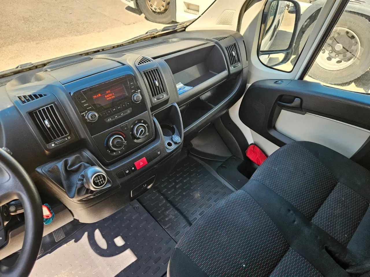 Tarbesõiduk külmik Citroën Jumper Frigo L4H2 Carrier, up to zero: pilt 14