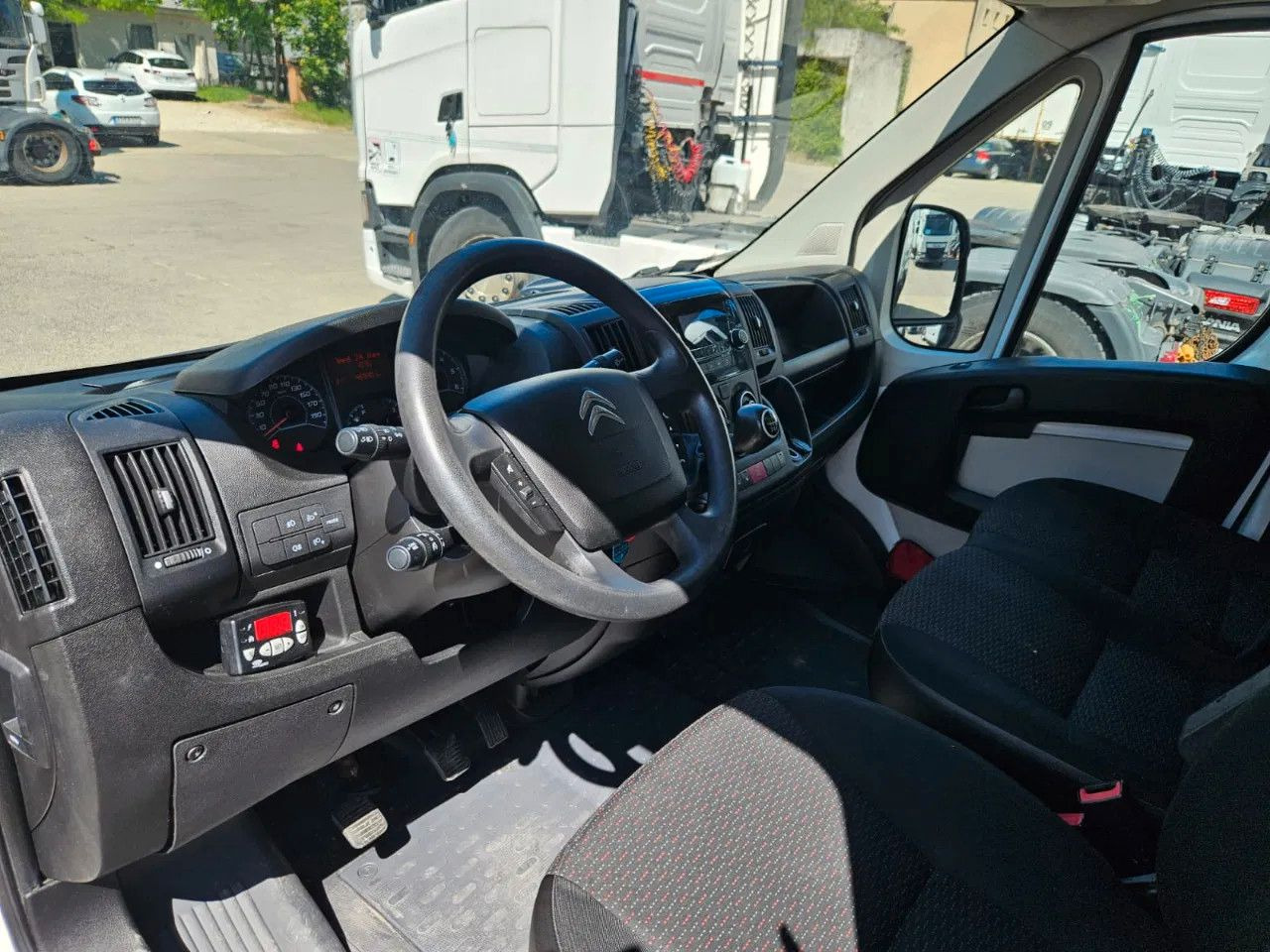 Tarbesõiduk külmik Citroën Jumper Frigo L4H2 Carrier, up to zero: pilt 12