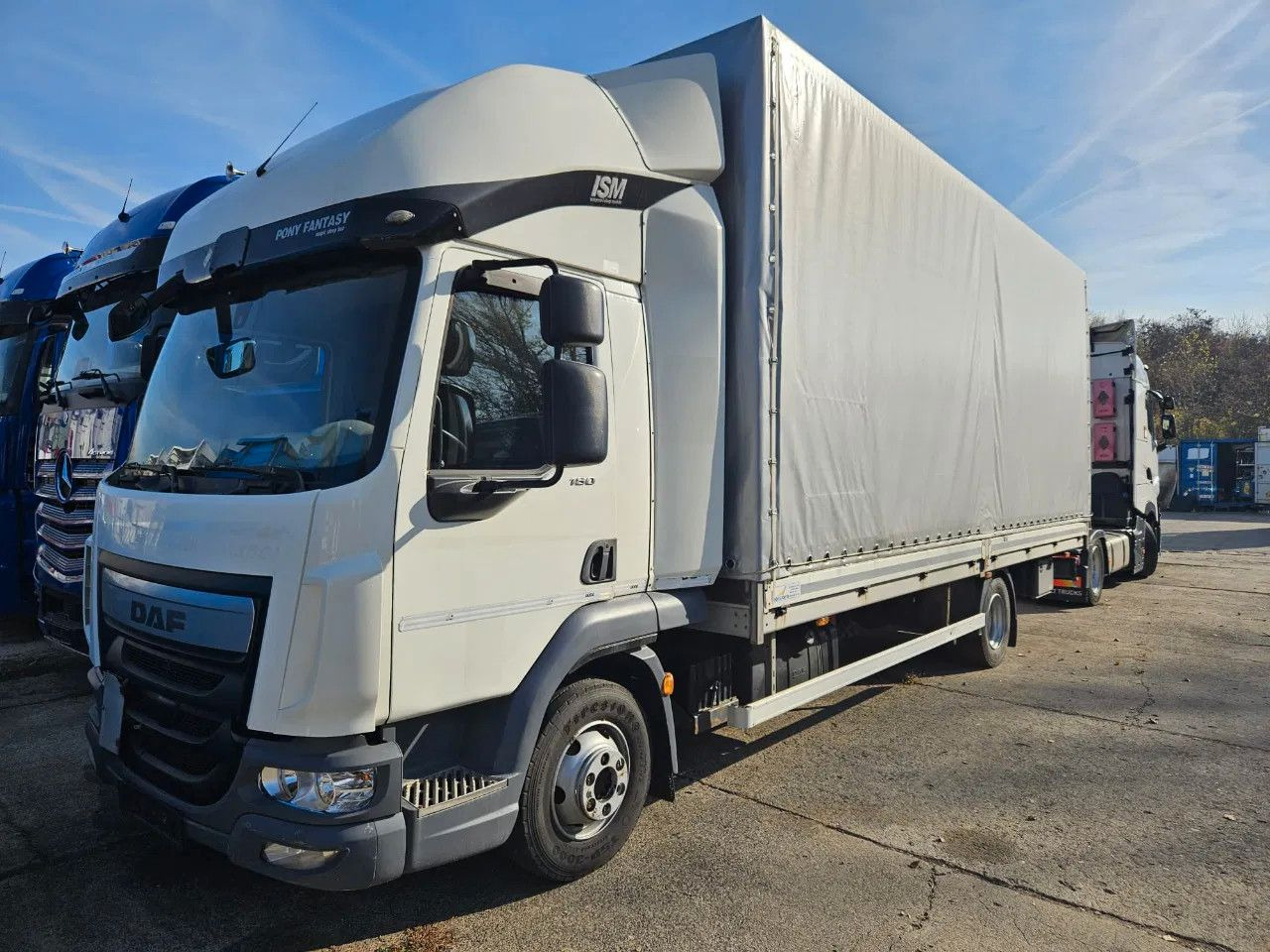 DAF LF 180 7.5 t - Tent veoauto: pilt 1 DAF LF 180 7.5 t - Tent veoauto: pilt 1