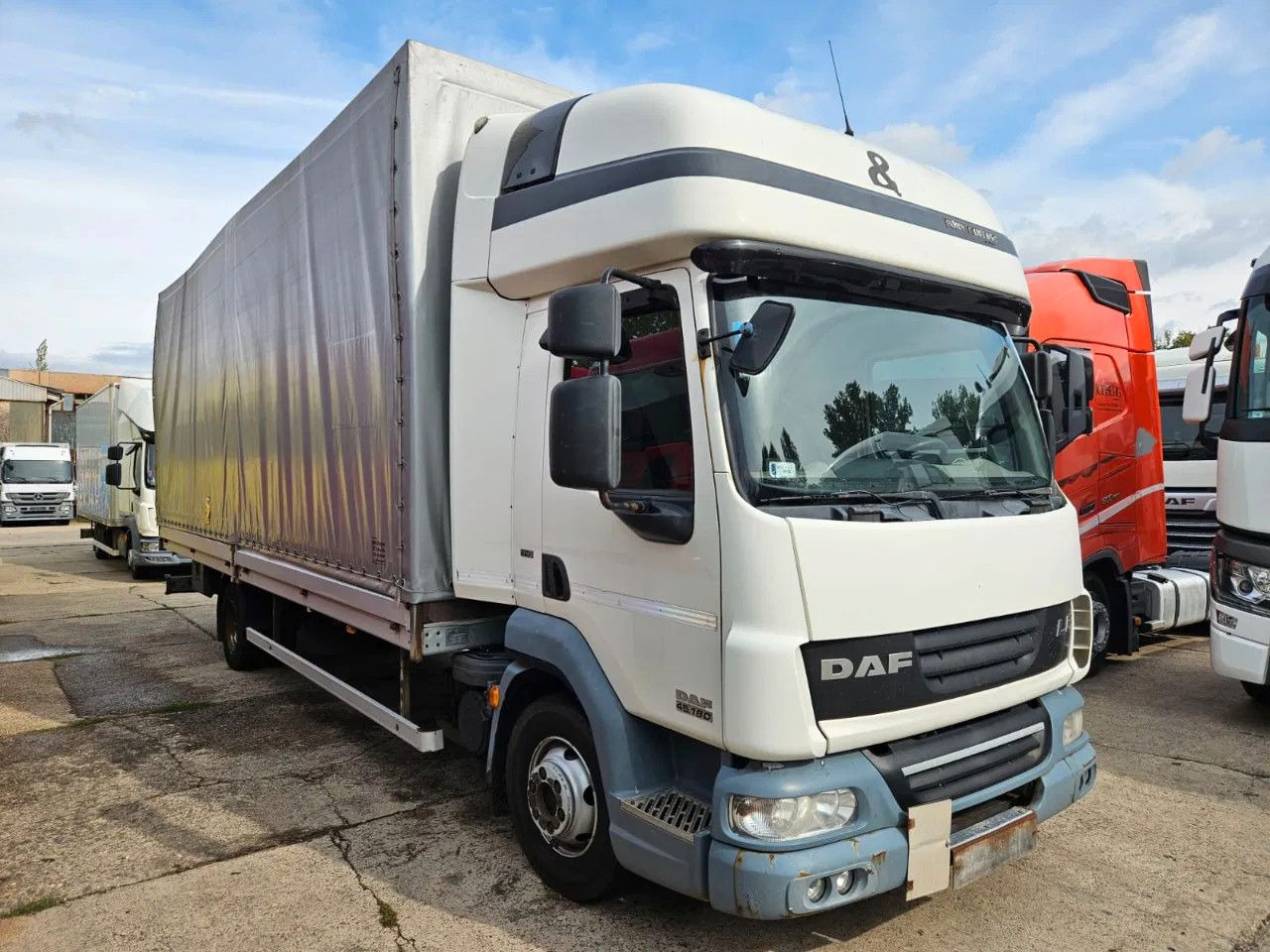 DAF LF 45.180 EEV - More units in stock! - Tent tarbesõiduk: pilt 3 DAF LF 45.180 EEV - More units in stock! - Tent tarbesõiduk: pilt 3