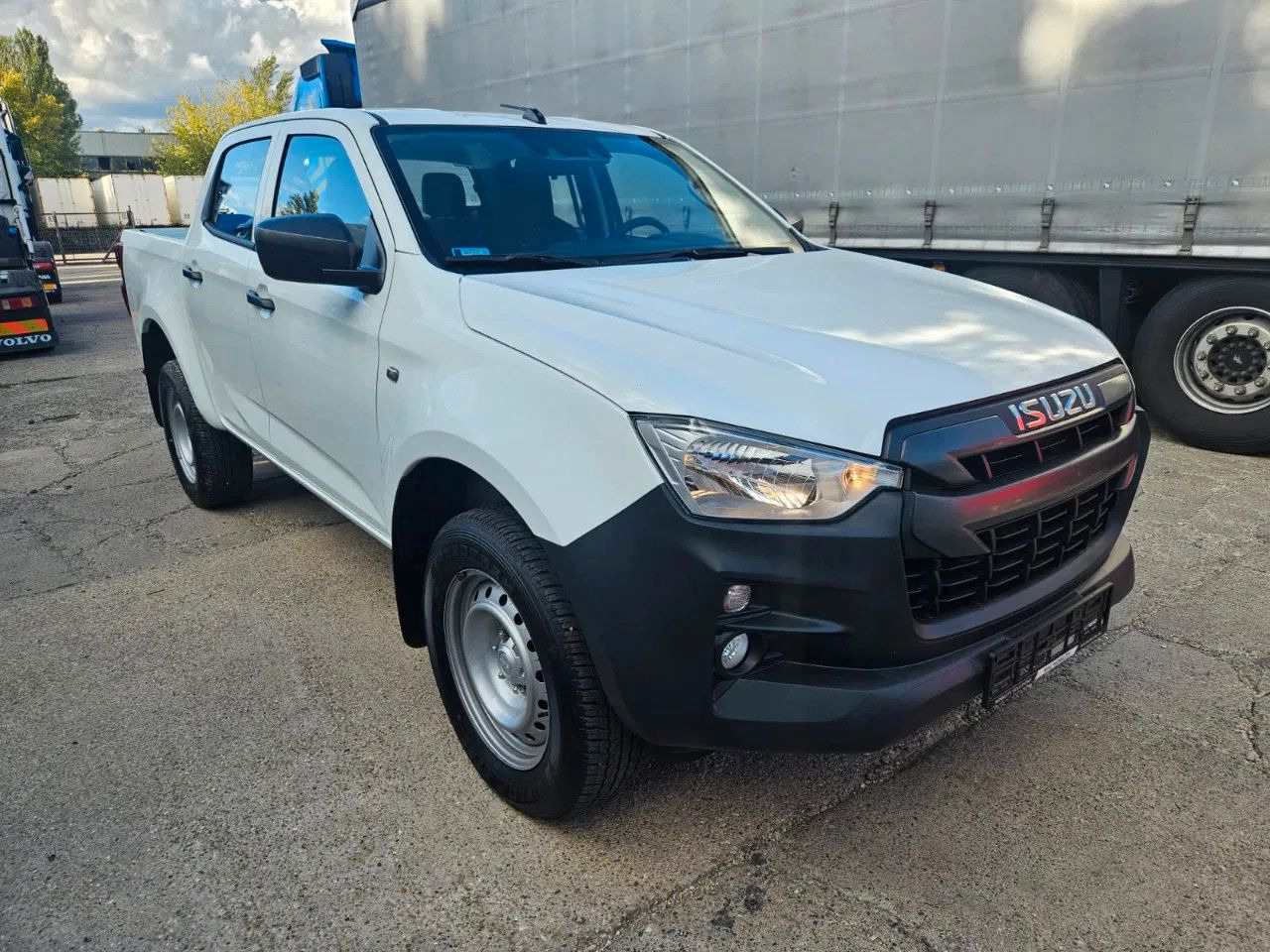 Isuzu D-Max 2H, 4H, 4L - Maastur: pilt 3 Isuzu D-Max 2H, 4H, 4L - Maastur: pilt 3