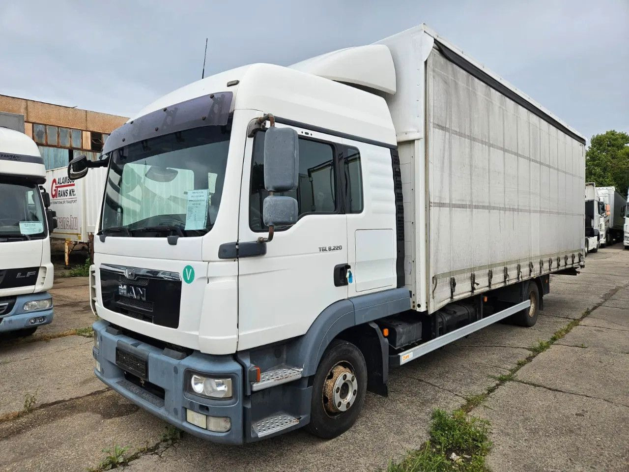 MAN TGL 8.220 4x2 BL Euro 5 EEV - Tent veoauto: pilt 1 MAN TGL 8.220 4x2 BL Euro 5 EEV - Tent veoauto: pilt 1