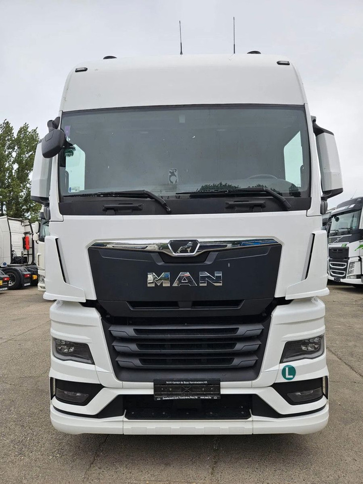 MAN TGX 26.470 XXL BDF 6x2 2 units, NAVI, Lift Axle - Konteinerveduk/ Tõstukiga veoauto: pilt 3 MAN TGX 26.470 XXL BDF 6x2 2 units, NAVI, Lift Axle - Konteinerveduk/ Tõstukiga veoauto: pilt 3