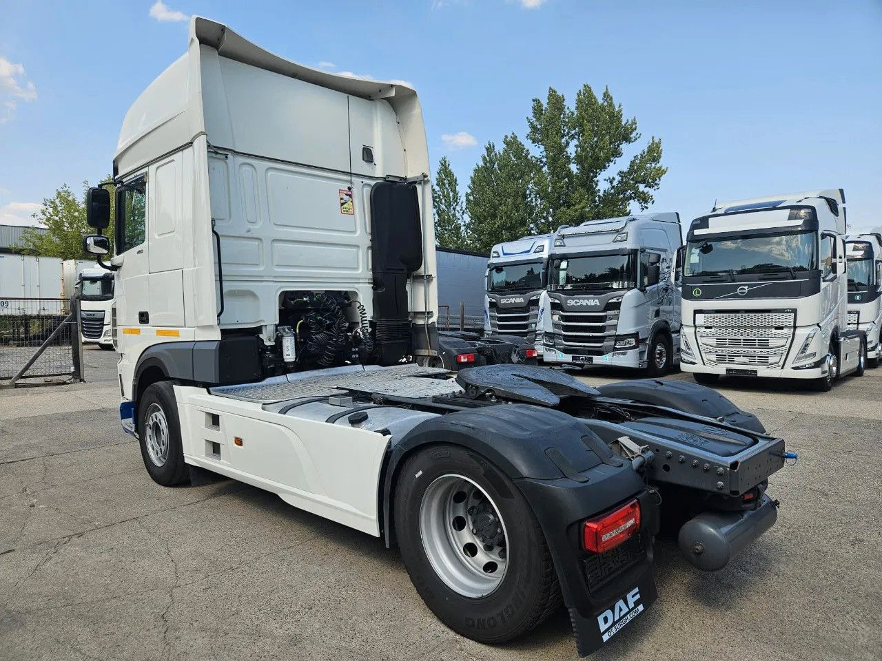 DAF XF 480 SSC Intarder Standklima Full Spoiler - Sadulveok: pilt 4 DAF XF 480 SSC Intarder Standklima Full Spoiler - Sadulveok: pilt 4