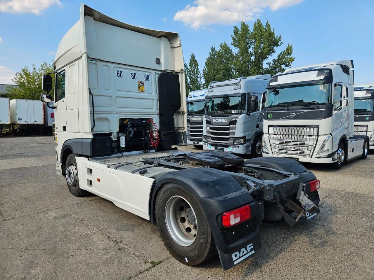 DAF XF 480 SSC-Standard-StandKlima-4 Units-4 new tir - Sadulveok: pilt 4 DAF XF 480 SSC-Standard-StandKlima-4 Units-4 new tir - Sadulveok: pilt 4