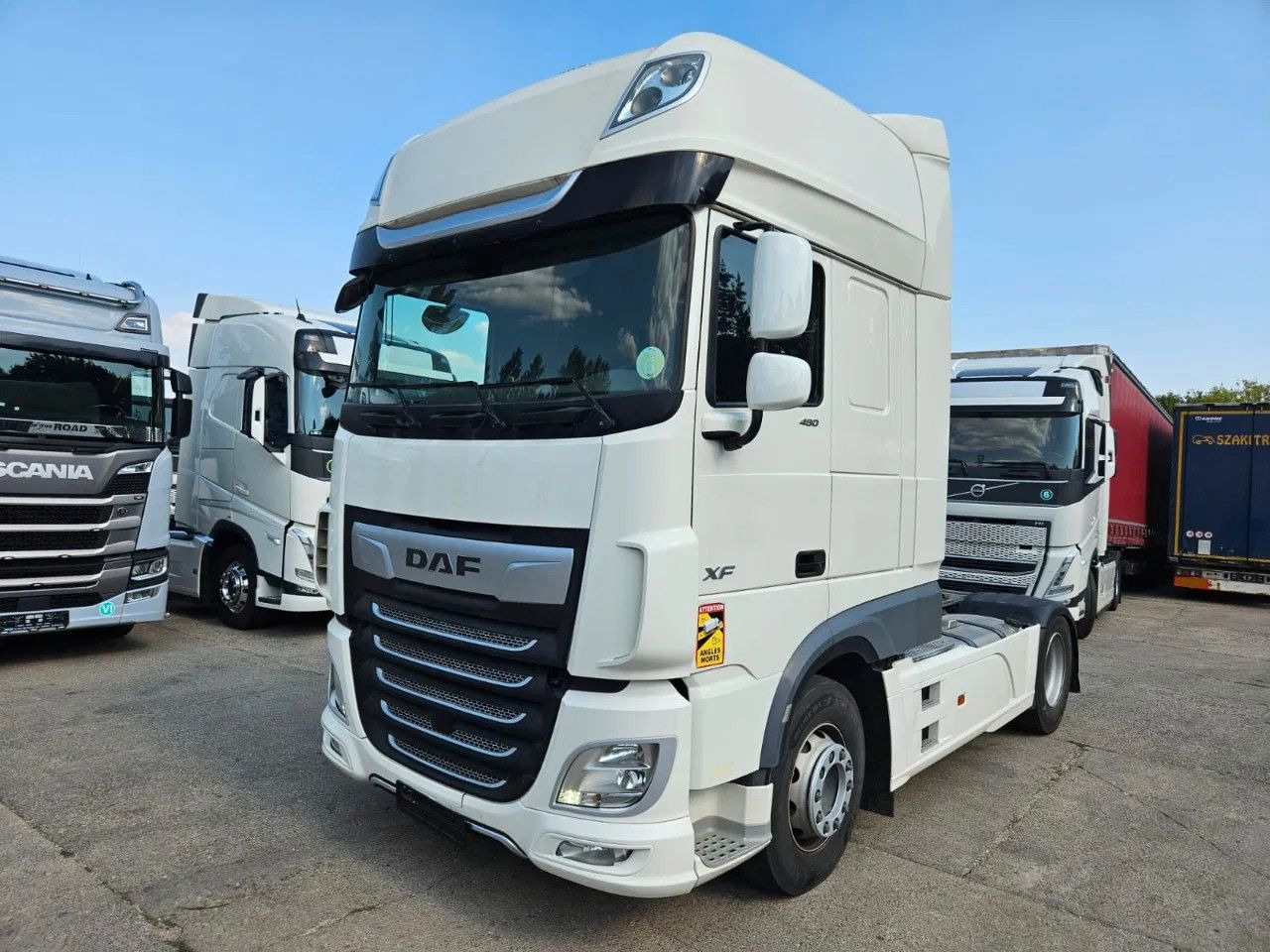 DAF XF 480 SSC-Standard-StandKlima-4 Units-4 new tir - Sadulveok: pilt 1 DAF XF 480 SSC-Standard-StandKlima-4 Units-4 new tir - Sadulveok: pilt 1