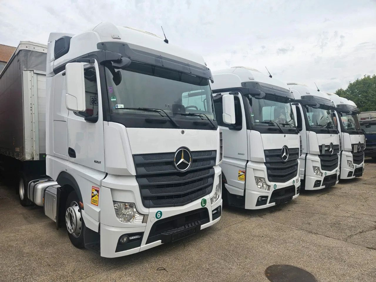Mercedes-Benz Actros 1851 Mega, BigSpace, Standklima, 2 units - Sadulveok: pilt 5 Mercedes-Benz Actros 1851 Mega, BigSpace, Standklima, 2 units - Sadulveok: pilt 5