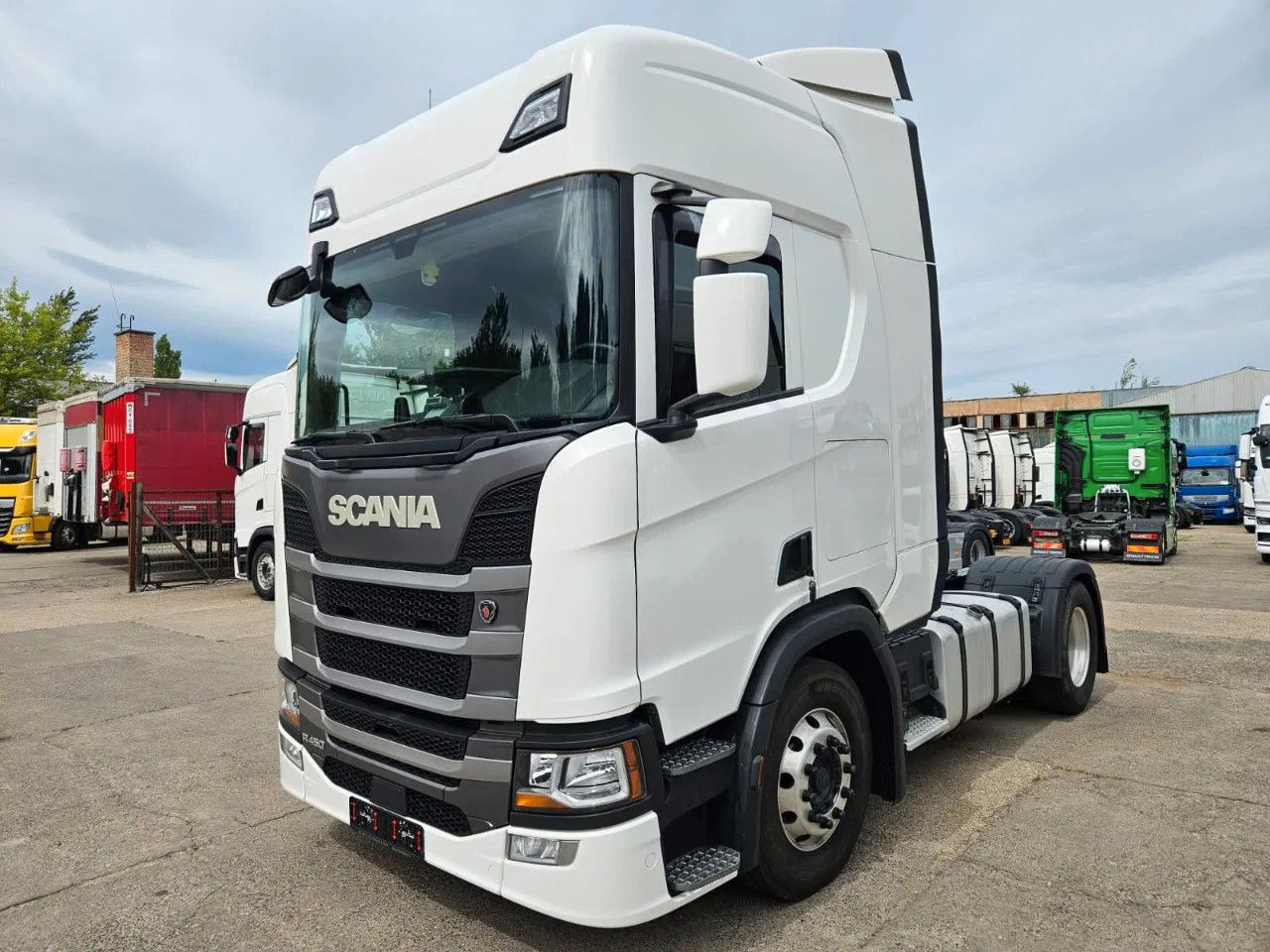 Scania R450 Alloy wheels, Stand Klima, Navi, 2 units - Sadulveok: pilt 1 Scania R450 Alloy wheels, Stand Klima, Navi, 2 units - Sadulveok: pilt 1