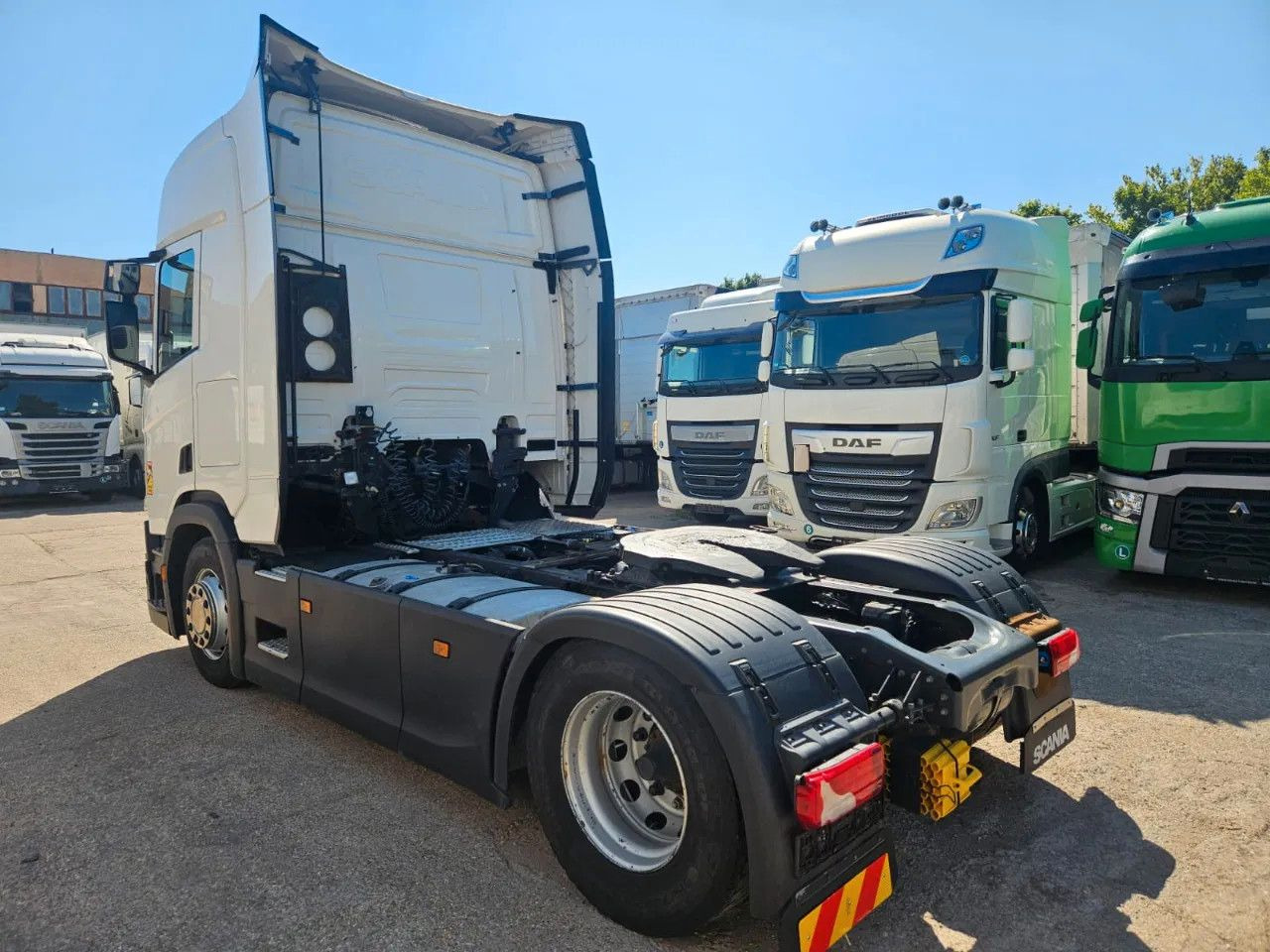 Scania R450 HYVA Hydraulics, Full Spoiler, Digital Disp - Sadulveok: pilt 4 Scania R450 HYVA Hydraulics, Full Spoiler, Digital Disp - Sadulveok: pilt 4