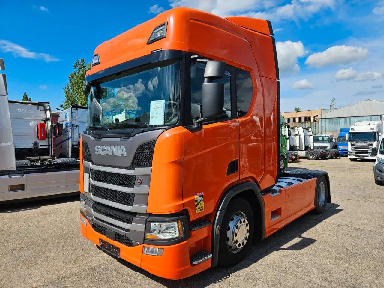 Scania R450 PTO, Standklima, Navi, New Smart2 tachograp - Sadulveok: pilt 1 Scania R450 PTO, Standklima, Navi, New Smart2 tachograp - Sadulveok: pilt 1