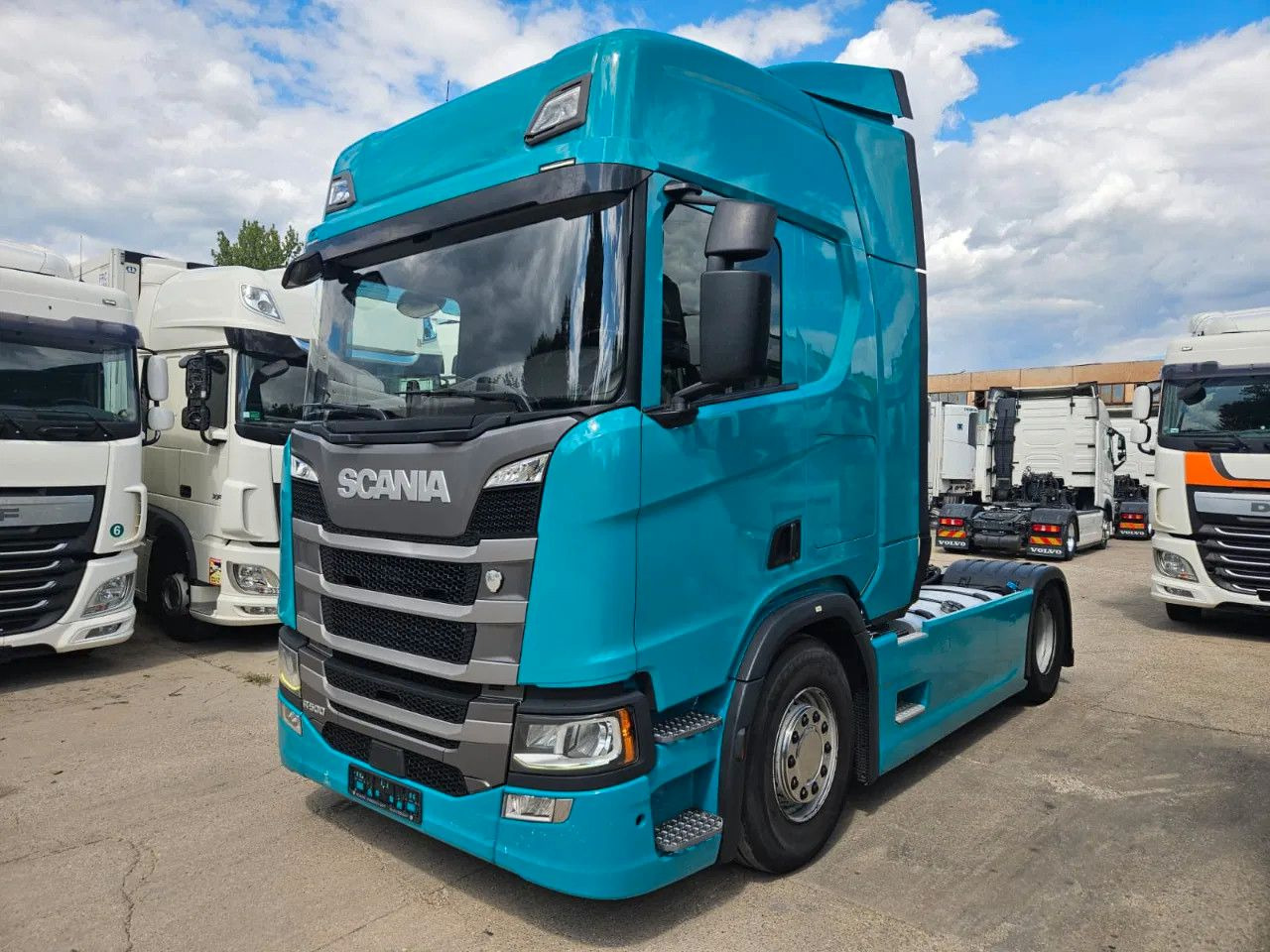 Scania R500 Standard-Turquoise-Standklima-Big NAVI-Hydr - Sadulveok: pilt 1 Scania R500 Standard-Turquoise-Standklima-Big NAVI-Hydr - Sadulveok: pilt 1