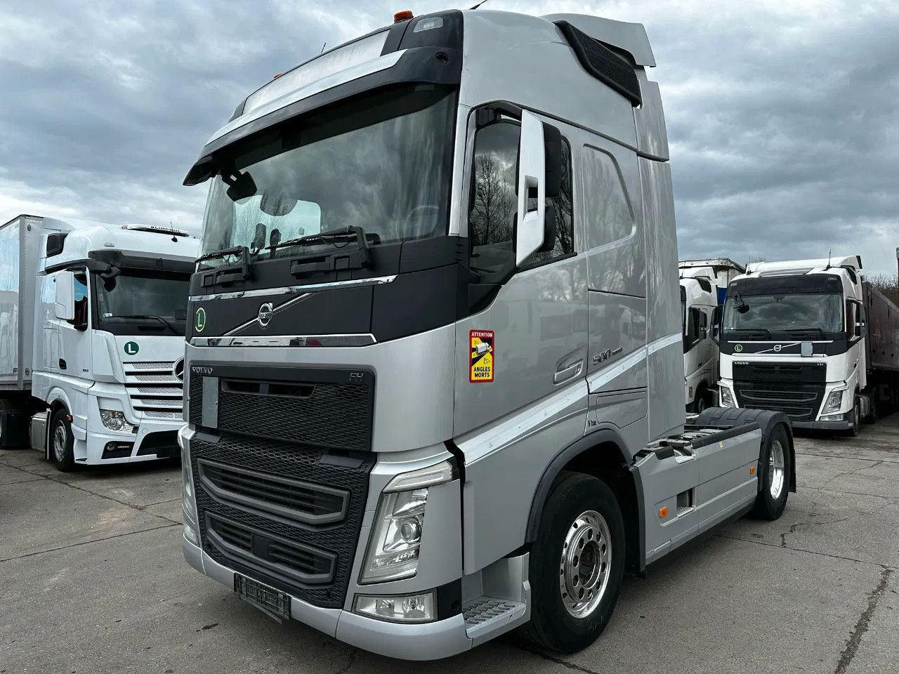 Volvo FH 500 ADR, I-Park, Alloy w. Leather seats, TV s - Sadulveok: pilt 1 Volvo FH 500 ADR, I-Park, Alloy w. Leather seats, TV s - Sadulveok: pilt 1