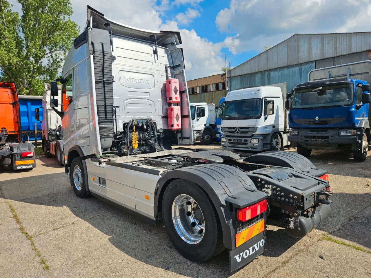 Volvo FH 500 Globe-Standard-Alloy W-ACC-DAS - Sadulveok: pilt 4 Volvo FH 500 Globe-Standard-Alloy W-ACC-DAS - Sadulveok: pilt 4