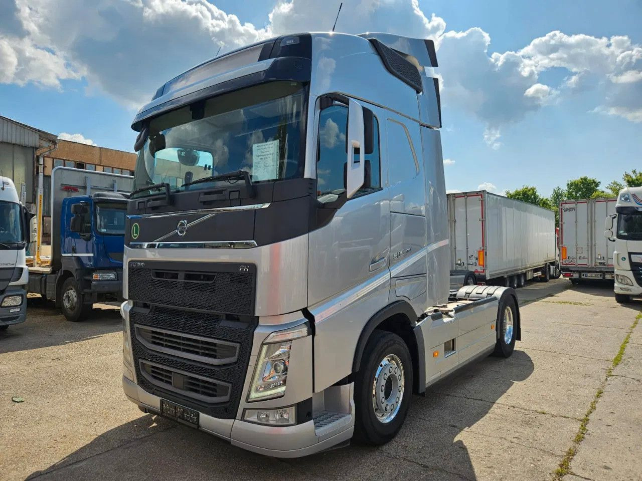 Volvo FH 500 Globe-Standard-Alloy W-ACC-DAS - Sadulveok: pilt 1 Volvo FH 500 Globe-Standard-Alloy W-ACC-DAS - Sadulveok: pilt 1