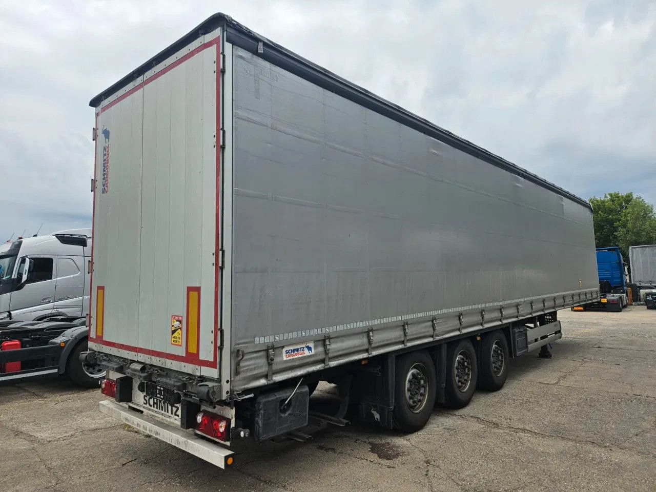 Schmitz Cargobull SCB S3T Standard 2 units! Lifting Axle A&C, XL C - Tentpoolhaagis: pilt 4 Schmitz Cargobull SCB S3T Standard 2 units! Lifting Axle A&C, XL C - Tentpoolhaagis: pilt 4