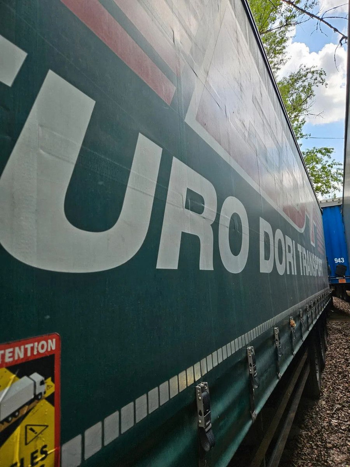 Schwarzmüller S1 J-seria, 2 units, Lifting Axle - Tentpoolhaagis: pilt 2 Schwarzmüller S1 J-seria, 2 units, Lifting Axle - Tentpoolhaagis: pilt 2