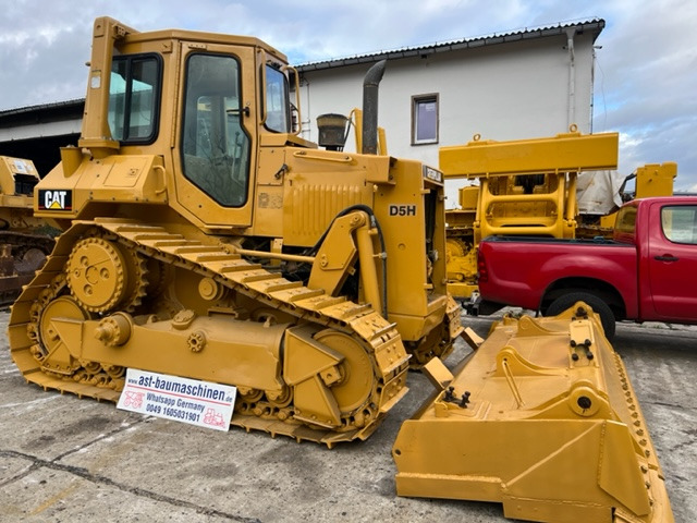 CATERPILLAR CAT D5H - Buldooser: pilt 3 CATERPILLAR CAT D5H - Buldooser: pilt 3
