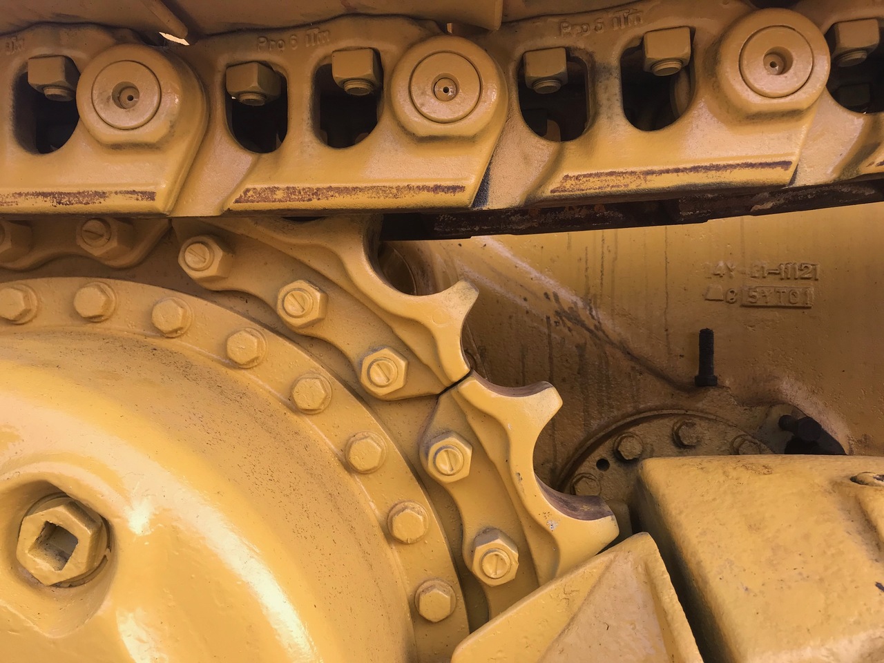 KOMATSU D65EX-12 mit Ripperventil - Buldooser: pilt 4 KOMATSU D65EX-12 mit Ripperventil - Buldooser: pilt 4