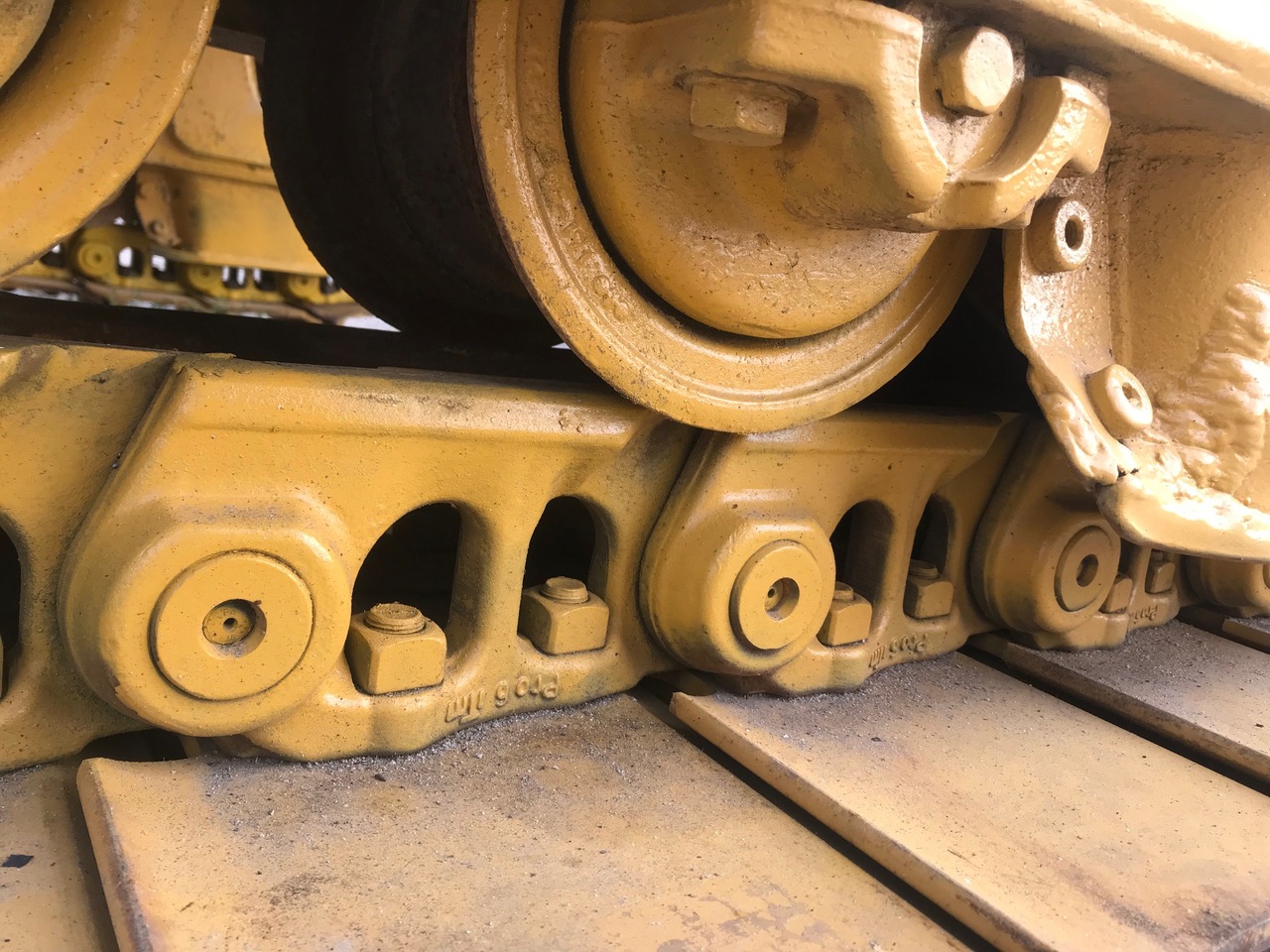 KOMATSU D65EX-12 mit Ripperventil - Buldooser: pilt 5 KOMATSU D65EX-12 mit Ripperventil - Buldooser: pilt 5