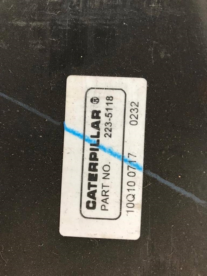CAT 223-5118 - Radiaator - Ehitusmasinad: pilt 4 CAT 223-5118 - Radiaator - Ehitusmasinad: pilt 4