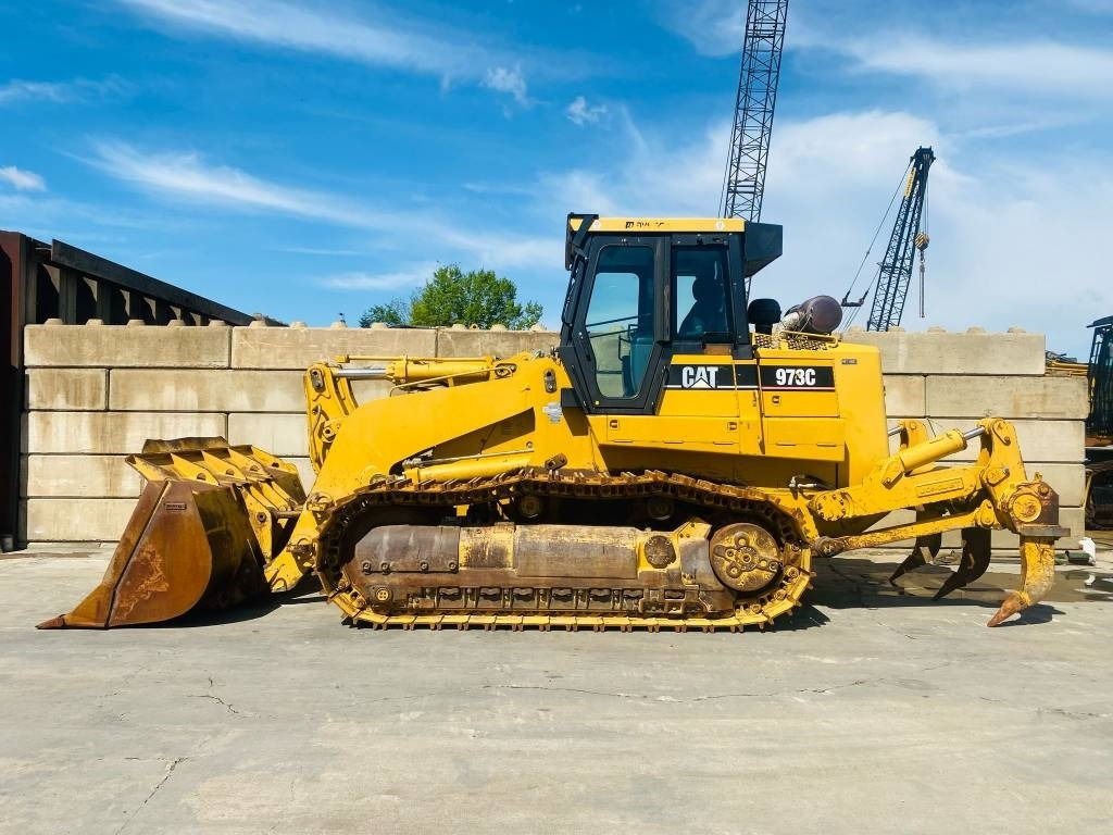 CAT 973 C - Roomiklaadur: pilt 1 CAT 973 C - Roomiklaadur: pilt 1