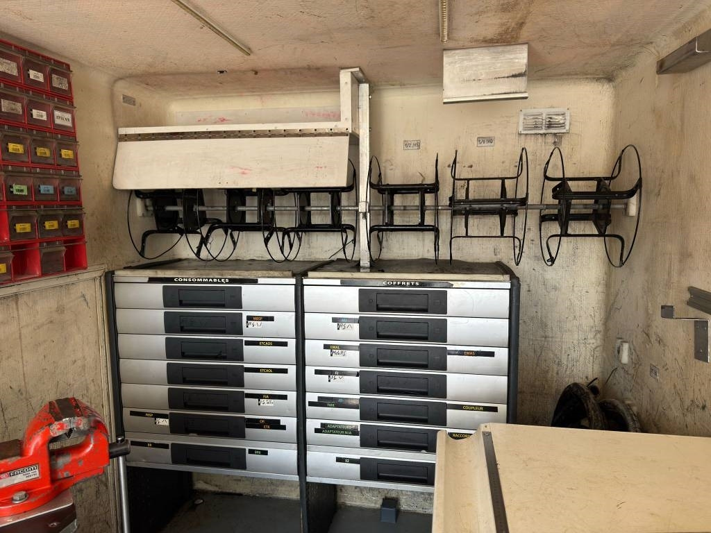 Mercedes-Benz Sprinter 2.2 Ambulance - Ehitusmasinad: pilt 2 Mercedes-Benz Sprinter 2.2 Ambulance - Ehitusmasinad: pilt 2