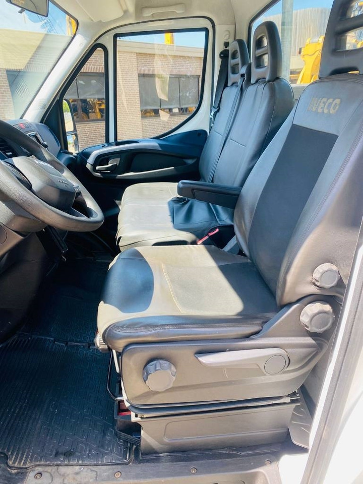 Tarbesõiduk furgoon Iveco Daily 35 C18: pilt 18